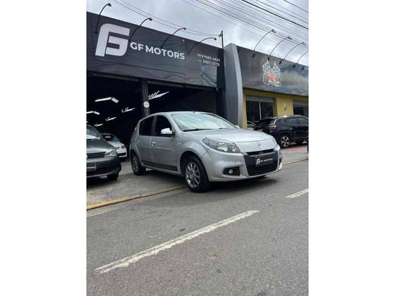 RENAULT SANDERO 1.6 PRIVILÉGE 16V FLEX 4P AUTOMÁTICO RENAULT SANDERO 1.6 PRIVILÉGE 16V FLEX 4P AUTOMÁTICO
